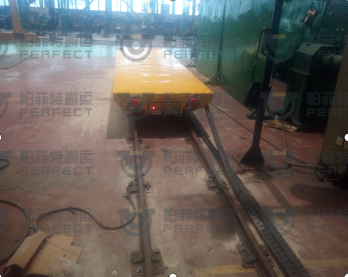 江蘇南京鋼筋卷快速卸貨動(dòng)力軌道車(chē)